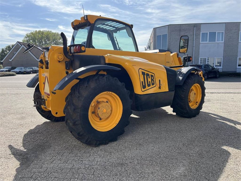 JCB 535-60 - Empilhador telescópico: foto 4 JCB 535-60 - Empilhador telescópico: foto 4