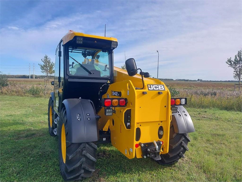 JCB 542-70 AgriXtra DTVT - Empilhador telescópico: foto 2 JCB 542-70 AgriXtra DTVT - Empilhador telescópico: foto 2