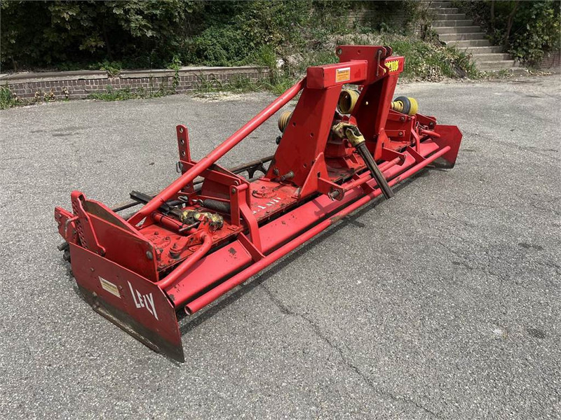 Lely 300-22 - Grade rotativa: foto 1 Lely 300-22 - Grade rotativa: foto 1