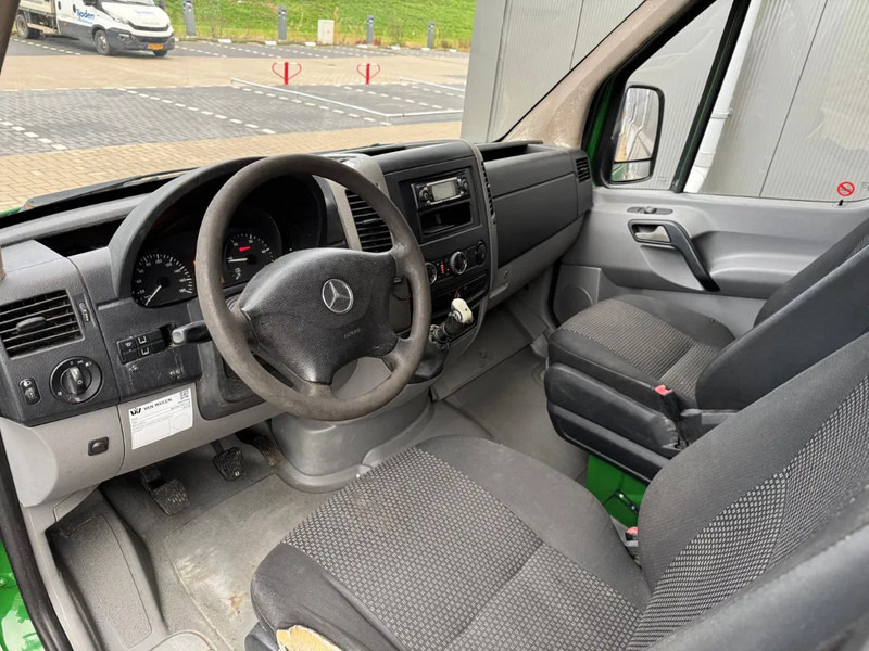 Carrinha de caixa aberta Mercedes-Benz Sprinter 311 311 CDI 2.2 pick-up bakwagen: foto 10 Carrinha de caixa aberta Mercedes-Benz Sprinter 311 311 CDI 2.2 pick-up bakwagen: foto 10