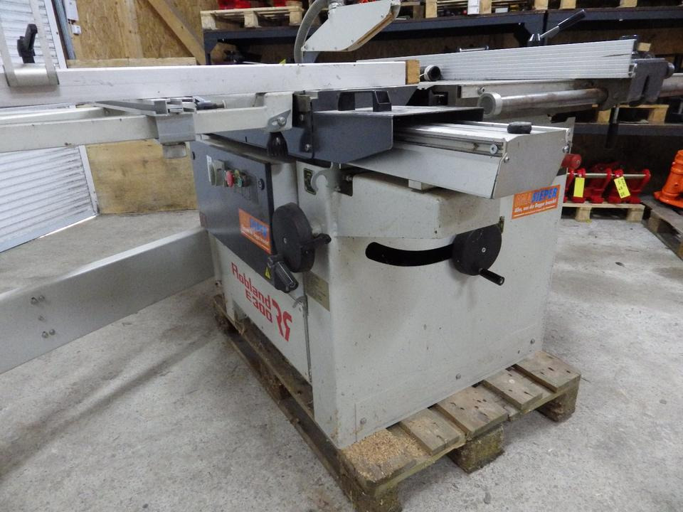 2 x Formatkreissäge mit Vorritzer Altendorf F90 und ROBLAND E300 - Equipamento para oficina: foto 5 2 x Formatkreissäge mit Vorritzer Altendorf F90 und ROBLAND E300 - Equipamento para oficina: foto 5