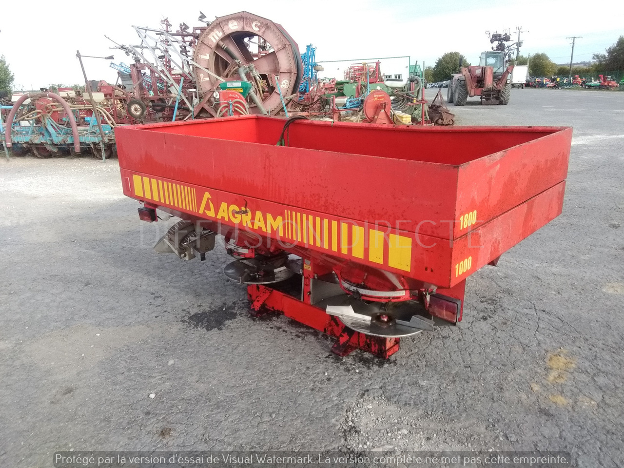 AGRAM DISTRIBUTEUR D'ENGRAIS JET SPREAD 281 - Distribuidor de fertilizantes: foto 3 AGRAM DISTRIBUTEUR D'ENGRAIS JET SPREAD 281 - Distribuidor de fertilizantes: foto 3