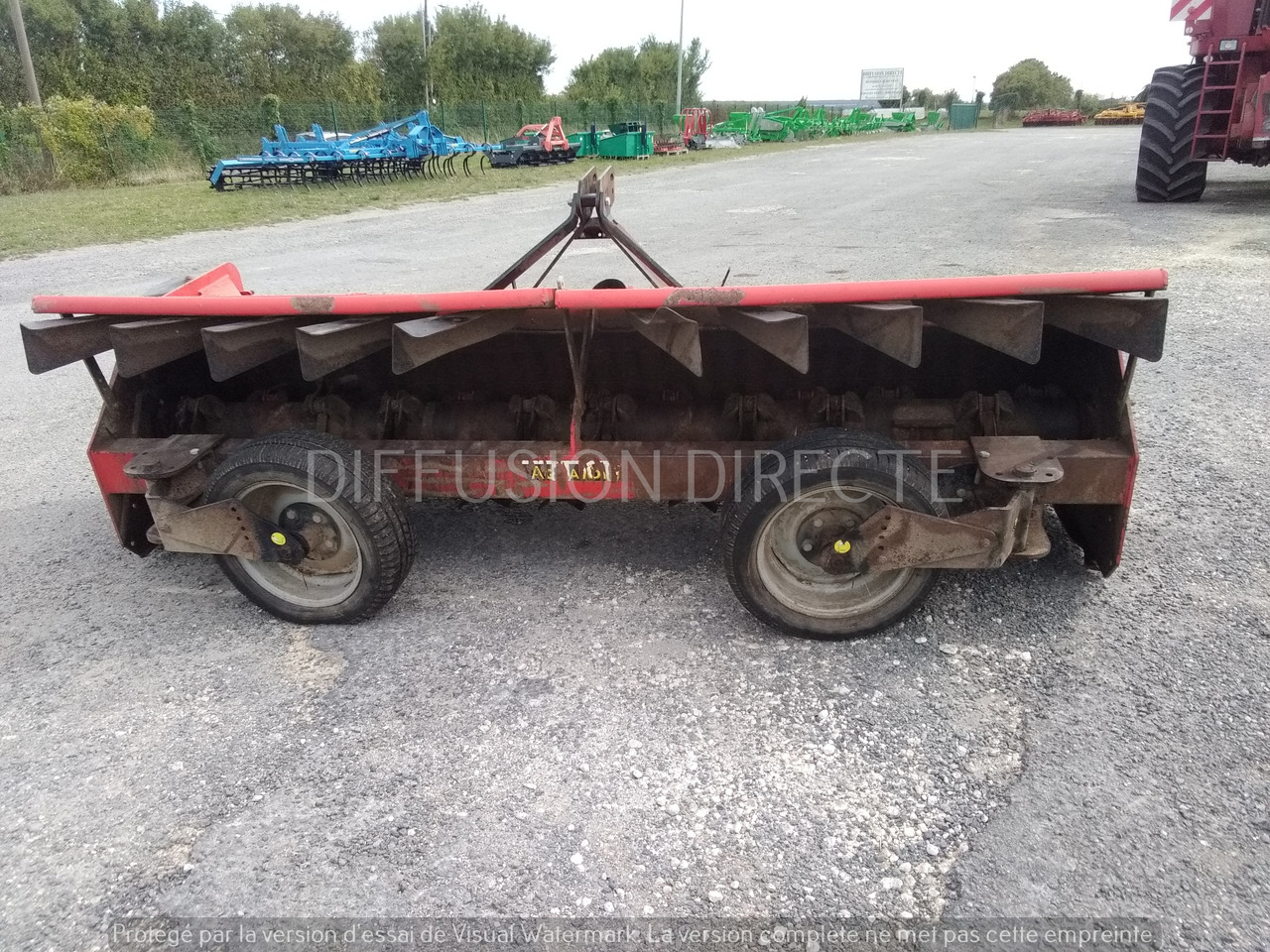 AGRATOR BROYEUR A AXE HORIZONTAL T 3100 - Triturador florestal: foto 2 AGRATOR BROYEUR A AXE HORIZONTAL T 3100 - Triturador florestal: foto 2