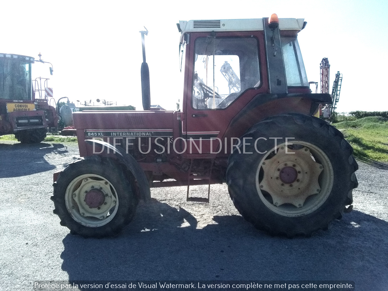 CASE IH TRACTEUR AGRICOLE 845 XL - Trator: foto 3 CASE IH TRACTEUR AGRICOLE 845 XL - Trator: foto 3