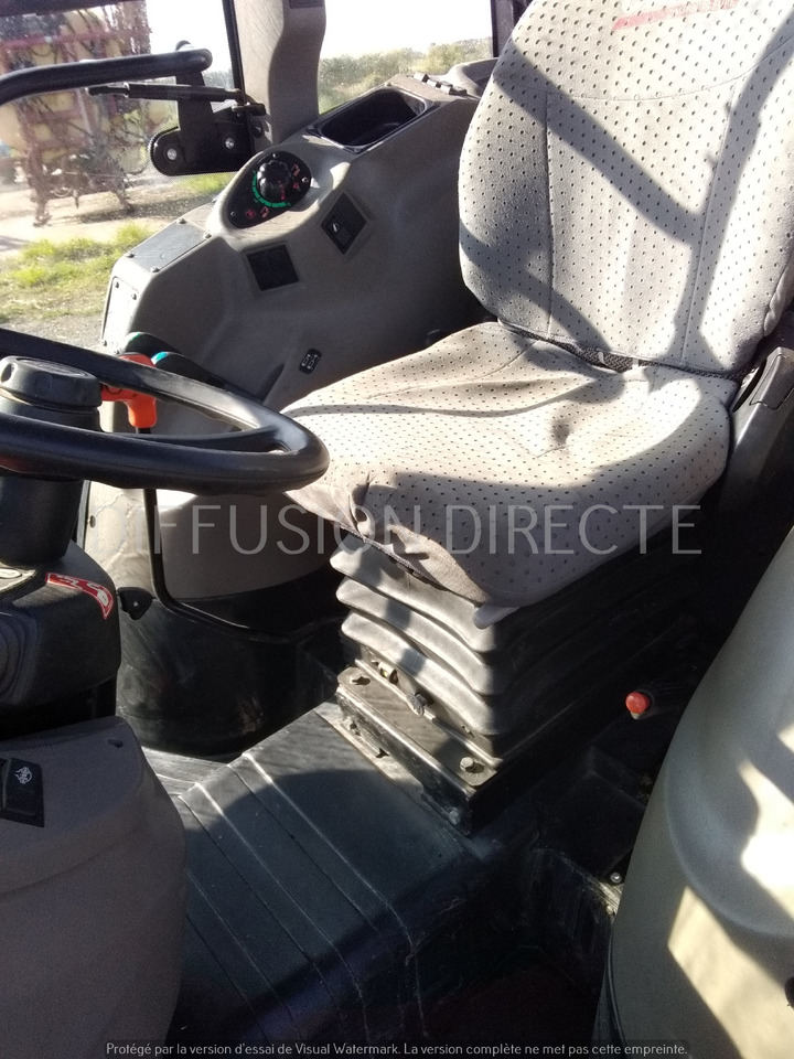 CASE IH TRACTEUR AGRICOLE QUANTUM 100 F - Trator: foto 5 CASE IH TRACTEUR AGRICOLE QUANTUM 100 F - Trator: foto 5