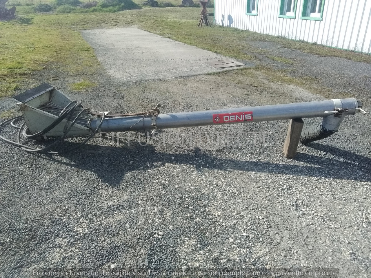 DENIS VIS A ENGRAIS HYDRAULIQUE 3M - Equipamento de fertilização: foto 3 DENIS VIS A ENGRAIS HYDRAULIQUE 3M - Equipamento de fertilização: foto 3