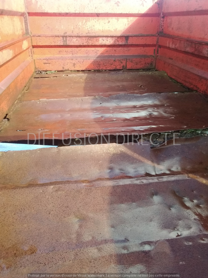 GOYER-CEMA BENNE AGRICOLE 49 - Reboque plataforma/ Caixa aberta: foto 5 GOYER-CEMA BENNE AGRICOLE 49 - Reboque plataforma/ Caixa aberta: foto 5