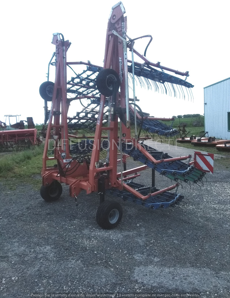 HATZENBICHLER HERSE ETRILLE 12M - Grade de dentes flexíveis: foto 3 HATZENBICHLER HERSE ETRILLE 12M - Grade de dentes flexíveis: foto 3