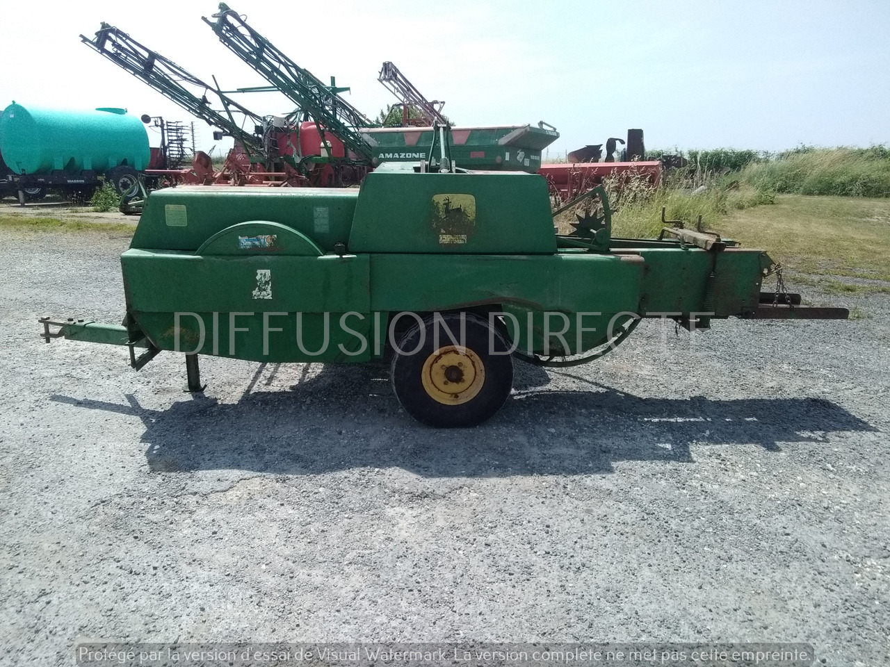 JOHN DEERE PRESSE MOYENNE DENSITE 332 - Enfardadeira de fardos redondos: foto 2 JOHN DEERE PRESSE MOYENNE DENSITE 332 - Enfardadeira de fardos redondos: foto 2