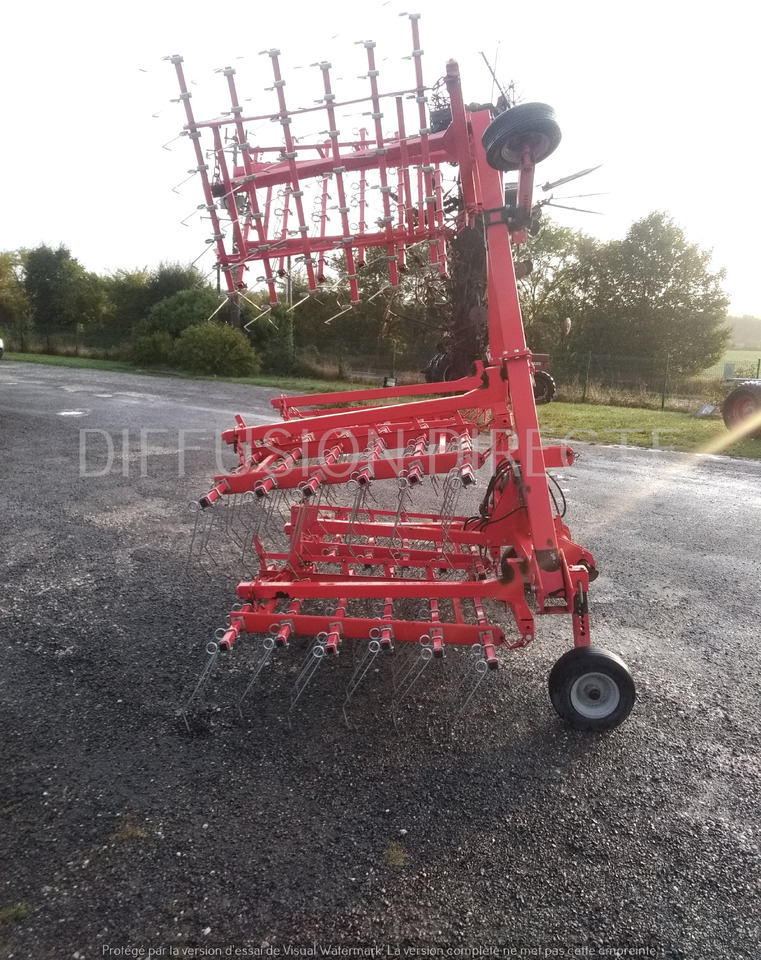 KLIMZA HERSE ETRILLE 9M - Grade de dentes flexíveis: foto 5 KLIMZA HERSE ETRILLE 9M - Grade de dentes flexíveis: foto 5