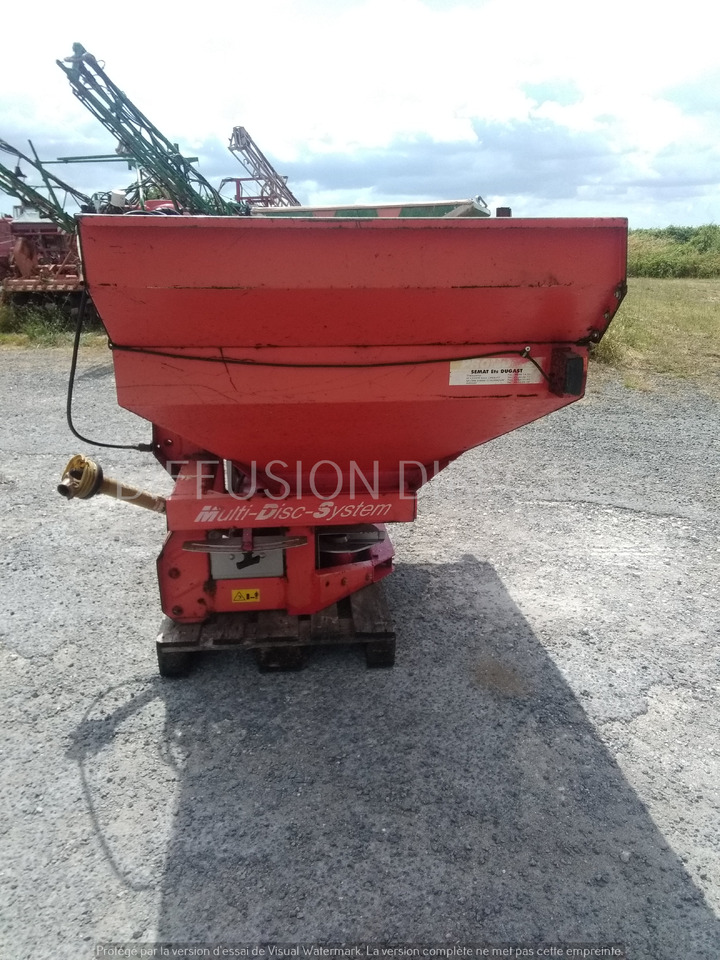 KUHN DISTRIBUTEUR D'ENGRAIS MDS 921 - Distribuidor de fertilizantes: foto 3 KUHN DISTRIBUTEUR D'ENGRAIS MDS 921 - Distribuidor de fertilizantes: foto 3