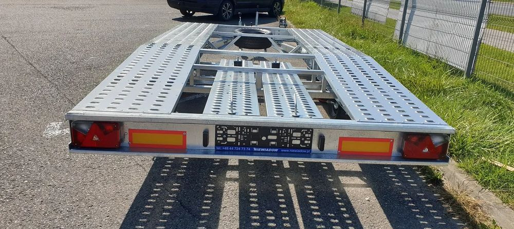 Niewiadów JUPITER 4x2,1m R13C NOWY MODEL - Reboque para carros: foto 3 Niewiadów JUPITER 4x2,1m R13C NOWY MODEL - Reboque para carros: foto 3