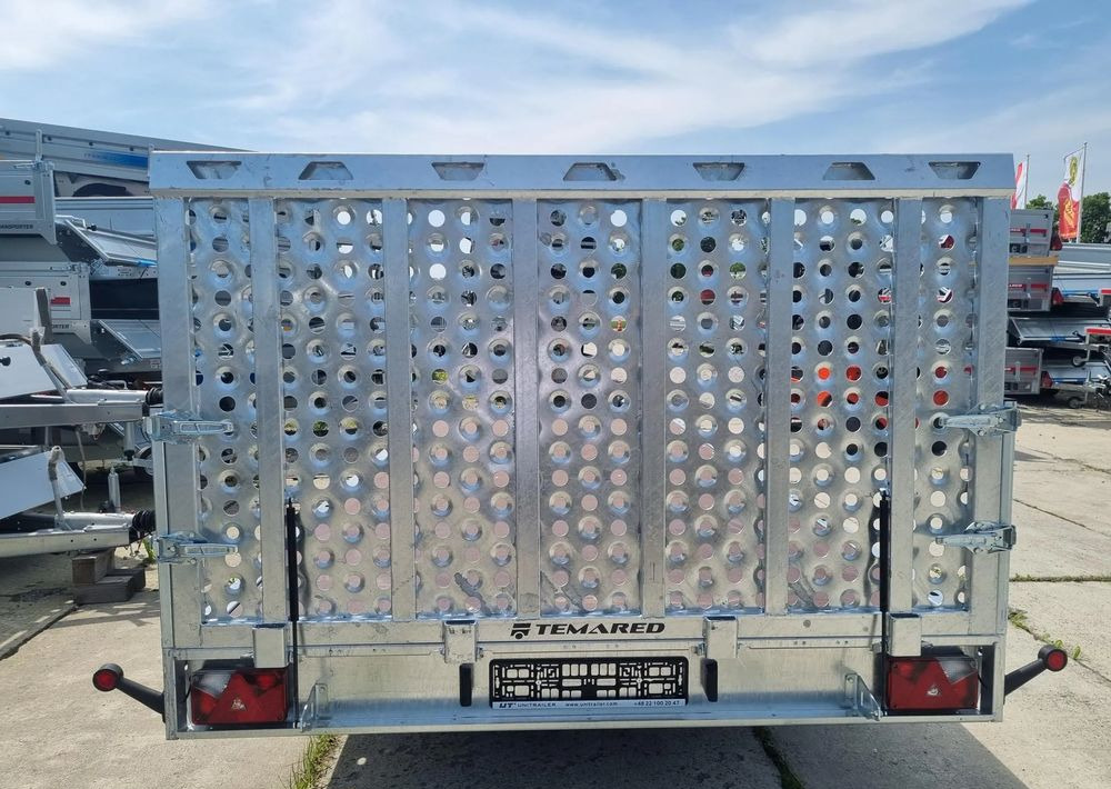 TEMARED UNIVERSAL 5121/3 3.5T R10C SKLEJKA - Reboque plataforma/ Caixa aberta: foto 4 TEMARED UNIVERSAL 5121/3 3.5T R10C SKLEJKA - Reboque plataforma/ Caixa aberta: foto 4