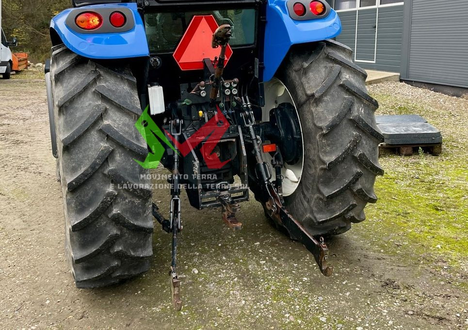 New Holland TD5.95 - Tratores de rastos: foto 4 New Holland TD5.95 - Tratores de rastos: foto 4