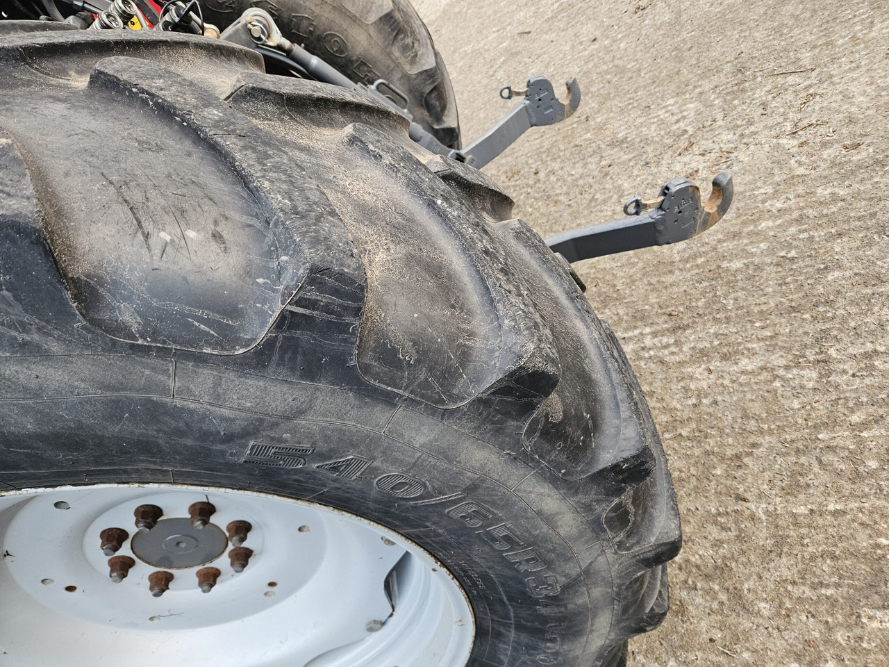 2013 MF 5440 4wd tractor, Very Nice. - Trator: foto 5 2013 MF 5440 4wd tractor, Very Nice. - Trator: foto 5