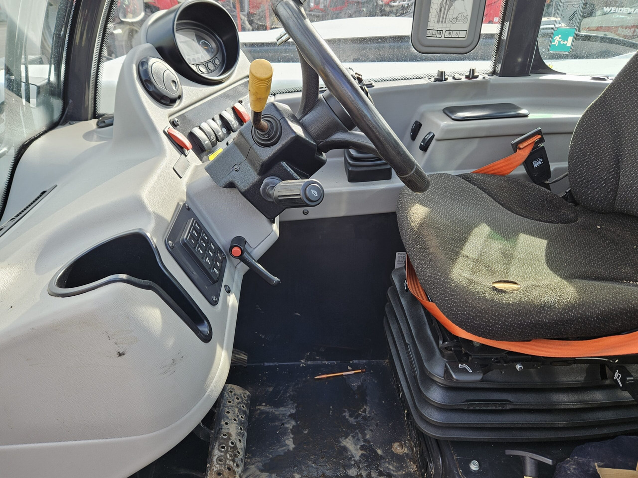 2019 Bobcat TL4380, good condition machine - Empilhador telescópico: foto 4 2019 Bobcat TL4380, good condition machine - Empilhador telescópico: foto 4