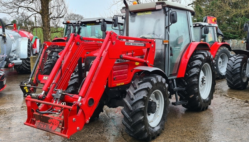 2020 MF 6716S c/w Loader - Trator: foto 2 2020 MF 6716S c/w Loader - Trator: foto 2