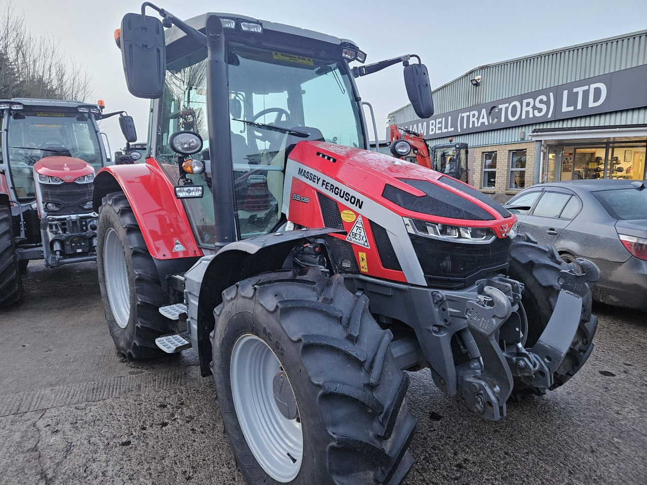 2022 MF 5S.135, very high spec - Trator: foto 1 2022 MF 5S.135, very high spec - Trator: foto 1