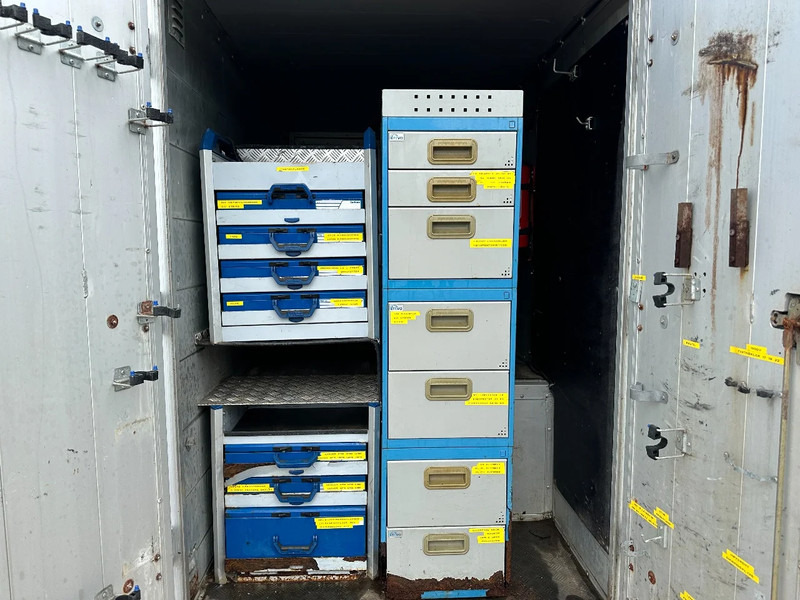 Leasing de Iveco EuroCargo 120 manual haib 099 Hiduo remote Iveco EuroCargo 120 manual haib 099 Hiduo remote: foto 11 Leasing de Iveco EuroCargo 120 manual haib 099 Hiduo remote Iveco EuroCargo 120 manual haib 099 Hiduo remote: foto 11