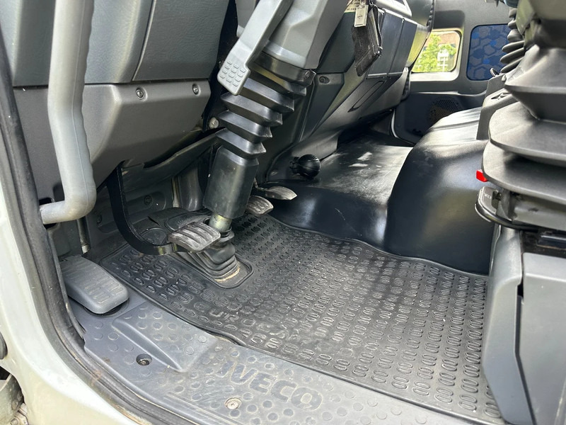 Leasing de Iveco EuroCargo 120 manual haib 099 Hiduo remote Iveco EuroCargo 120 manual haib 099 Hiduo remote: foto 13 Leasing de Iveco EuroCargo 120 manual haib 099 Hiduo remote Iveco EuroCargo 120 manual haib 099 Hiduo remote: foto 13