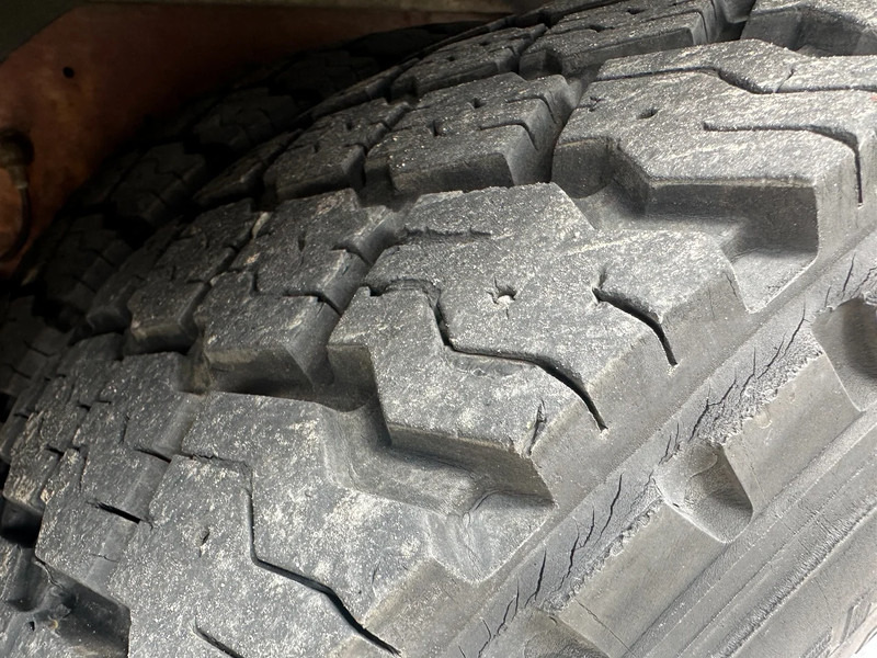 Leasing de Iveco EuroCargo 120 manual haib 099 Hiduo remote Iveco EuroCargo 120 manual haib 099 Hiduo remote: foto 20 Leasing de Iveco EuroCargo 120 manual haib 099 Hiduo remote Iveco EuroCargo 120 manual haib 099 Hiduo remote: foto 20