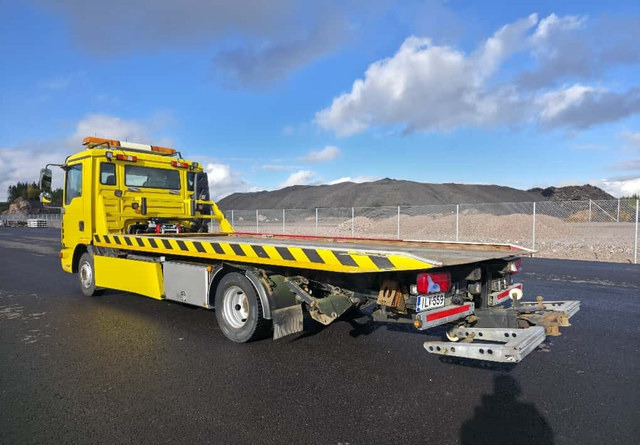 MANTGL 8.180 4x2 Wilhelm Wellmeyer - Caminhão reboque: foto 3 MANTGL 8.180 4x2 Wilhelm Wellmeyer - Caminhão reboque: foto 3