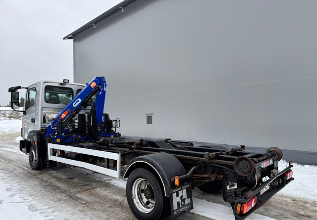 NissanAtleon - Camião polibenne, Camião grua: foto 3 NissanAtleon - Camião polibenne, Camião grua: foto 3