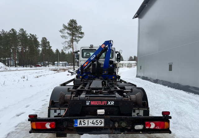 NissanAtleon - Camião polibenne, Camião grua: foto 4 NissanAtleon - Camião polibenne, Camião grua: foto 4