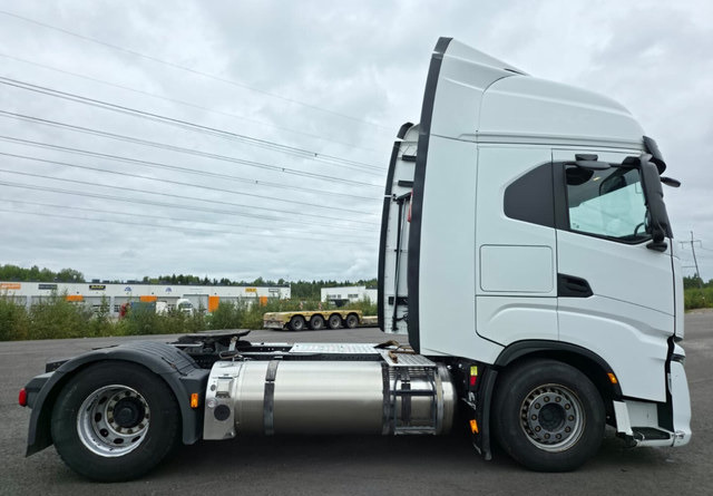 IvecoS-Way 460 4x2 LNG / LBG - Tractor: foto 5 IvecoS-Way 460 4x2 LNG / LBG - Tractor: foto 5