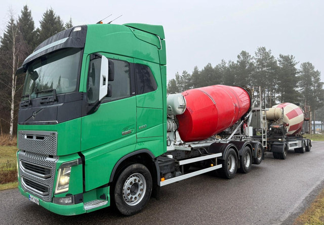 VolvoFH16 650 8x4 - Camião betoneira: foto 1 VolvoFH16 650 8x4 - Camião betoneira: foto 1