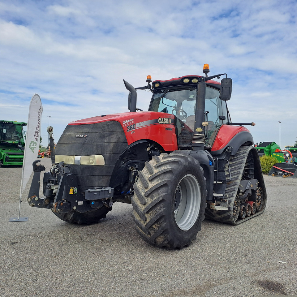 CASE IH 380 MAGNUM CVX - Trator: foto 1 CASE IH 380 MAGNUM CVX - Trator: foto 1