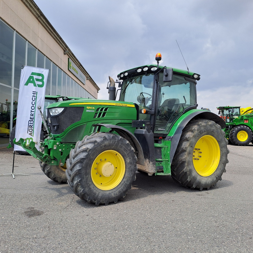 JOHN DEERE 6140R - Trator: foto 1 JOHN DEERE 6140R - Trator: foto 1