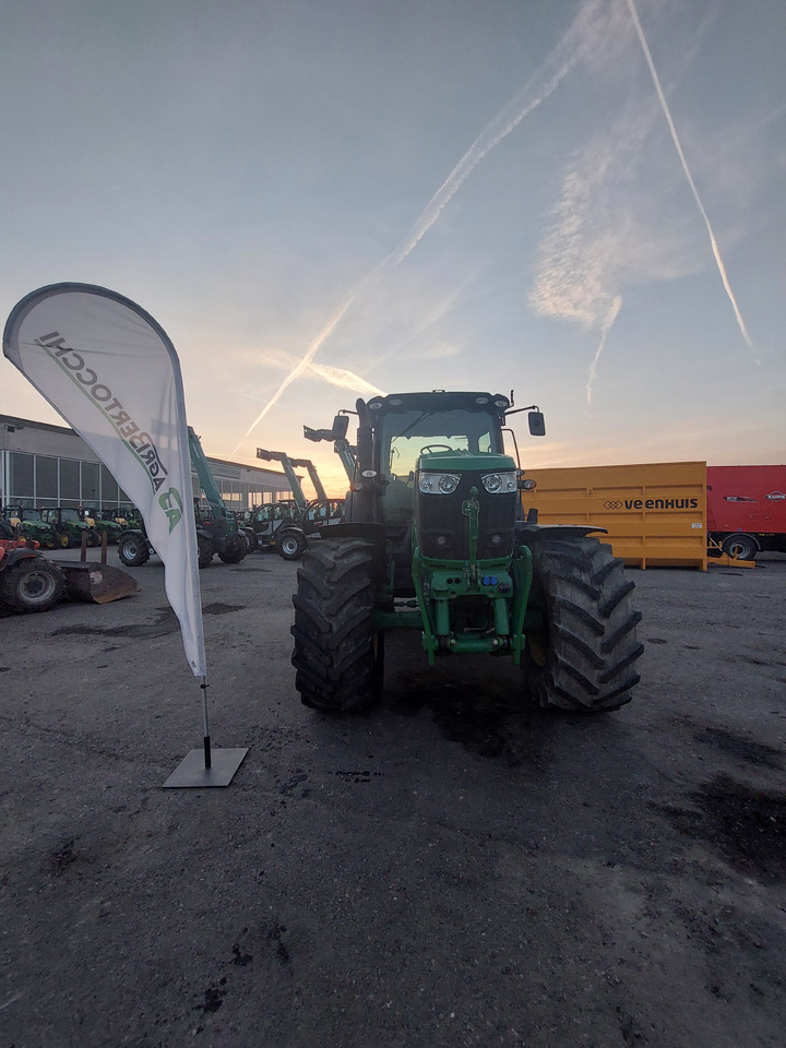 JOHN DEERE 6210R - Trator: foto 3 JOHN DEERE 6210R - Trator: foto 3