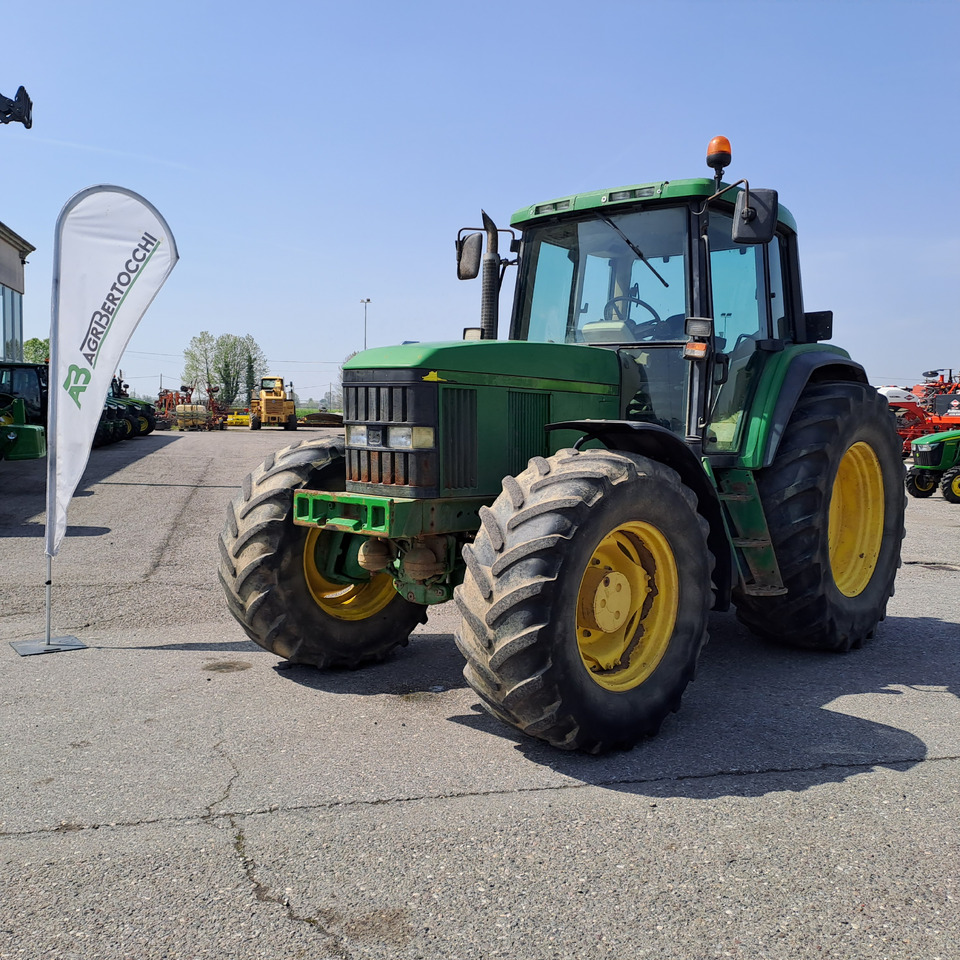 JOHN DEERE 6910 - Trator: foto 1 JOHN DEERE 6910 - Trator: foto 1