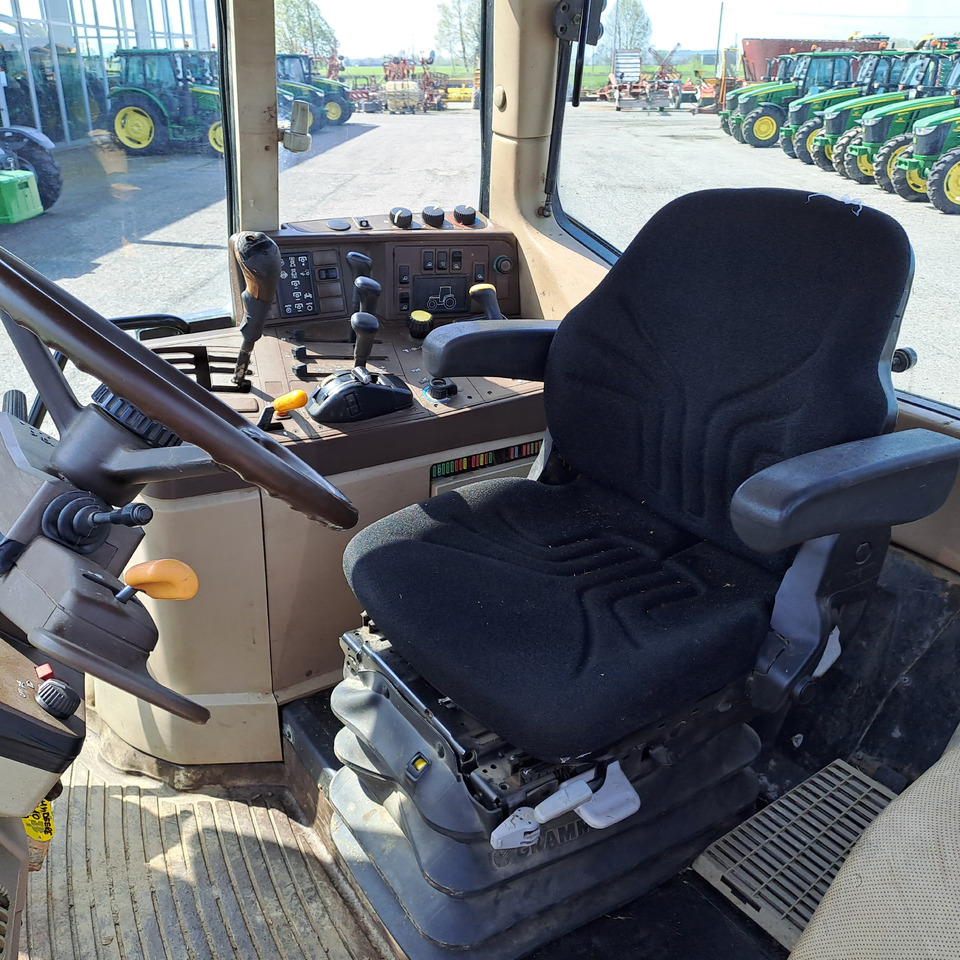 JOHN DEERE 6910 - Trator: foto 5 JOHN DEERE 6910 - Trator: foto 5