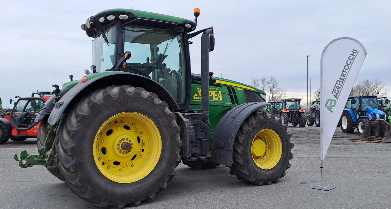 JOHN DEERE 7290R - Trator: foto 2 JOHN DEERE 7290R - Trator: foto 2