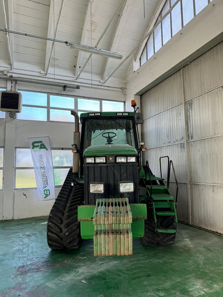JOHN DEERE 8410T - Trator: foto 2 JOHN DEERE 8410T - Trator: foto 2