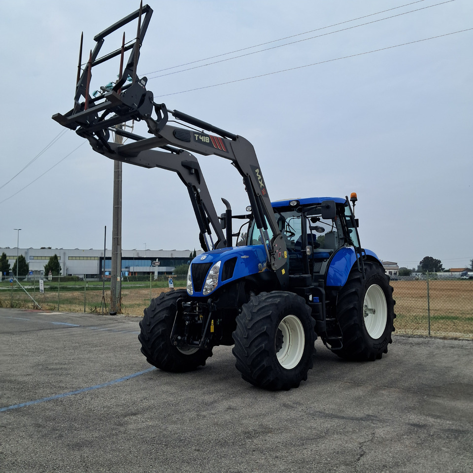 NEW HOLLAND T7 270 - Trator: foto 2 NEW HOLLAND T7 270 - Trator: foto 2