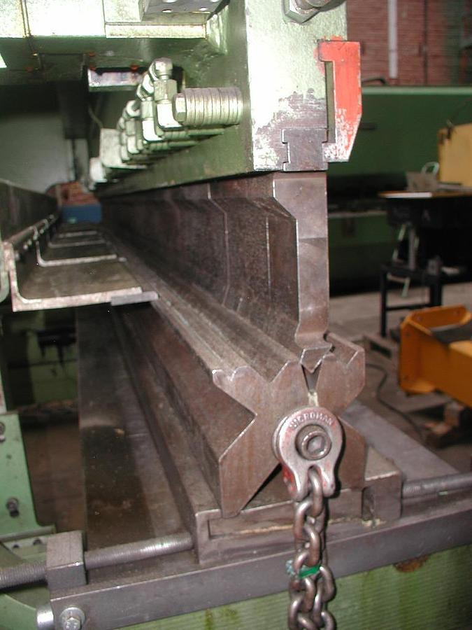 Leasing de  CNC-Abkantpresse EHT CNC-Abkantpresse EHT: foto 6