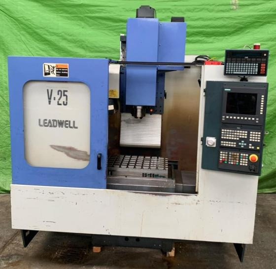 LEADWELL V-25 - CNC-Bearbeitungszentren - vertikal - Centro de maquinação CNC: foto 1 LEADWELL V-25 - CNC-Bearbeitungszentren - vertikal - Centro de maquinação CNC: foto 1
