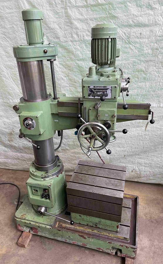Radialbohrmaschine ALZMETALL - Engenho de furar: foto 1 Radialbohrmaschine ALZMETALL - Engenho de furar: foto 1