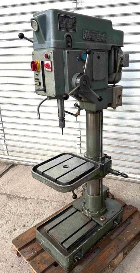 Säulenbohrmaschine ALZMETALL - Engenho de furar: foto 1 Säulenbohrmaschine ALZMETALL - Engenho de furar: foto 1