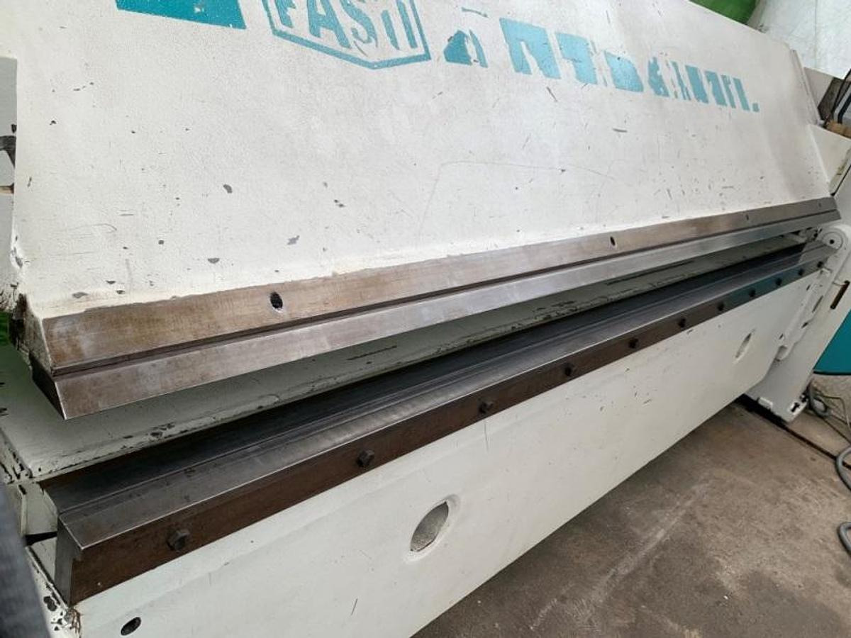 Schwenkbiegemaschine FASTI - Máquina para metal: foto 3 Schwenkbiegemaschine FASTI - Máquina para metal: foto 3