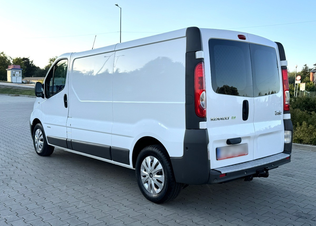 Renault Trafic 2.0 DCI 115KM LONG 2012 Rok Klimatyzacja Nawigacja BEZWYPADKOWY - Furgão: foto 2 Renault Trafic 2.0 DCI 115KM LONG 2012 Rok Klimatyzacja Nawigacja BEZWYPADKOWY - Furgão: foto 2