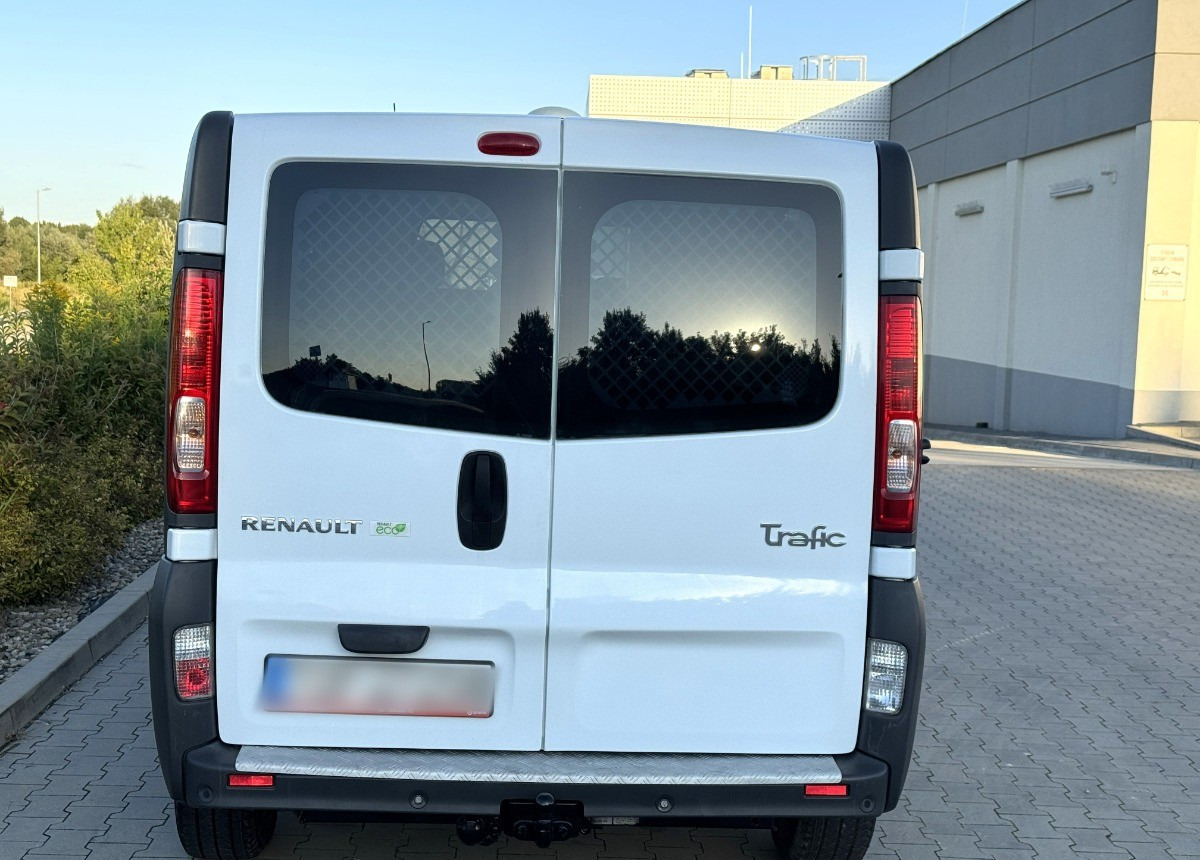 Furgão Renault Trafic 2.0 DCI 115KM LONG 2012 Rok Klimatyzacja Nawigacja BEZWYPADKOWY: foto 14