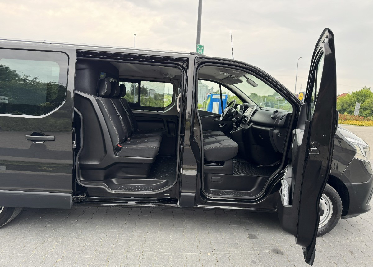 Renault Trafic 2.0 DCI LONG 2021 23 Brygadówka 6os 6 miejsc Spaceclass JAK NOWY - Minibus, Furgão de passageiros: foto 5 Renault Trafic 2.0 DCI LONG 2021 23 Brygadówka 6os 6 miejsc Spaceclass JAK NOWY - Minibus, Furgão de passageiros: foto 5