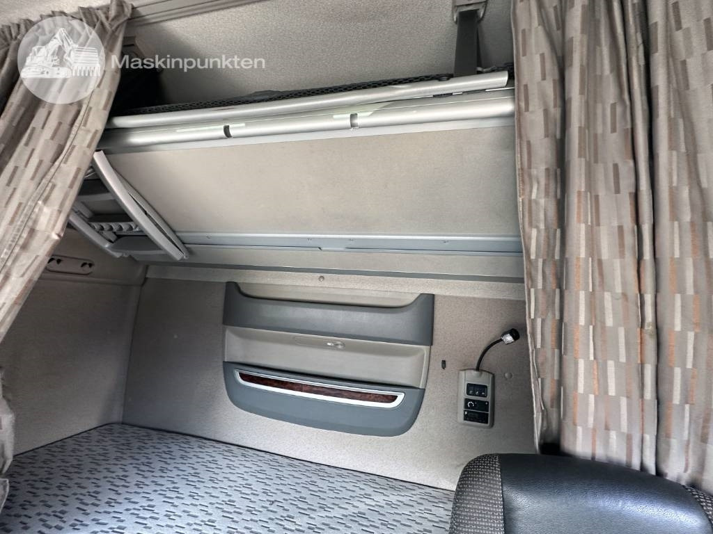 Camião chassi DAF XF 510: foto 50