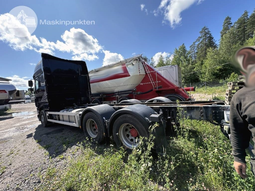 Camião chassi DAF XF 510: foto 6