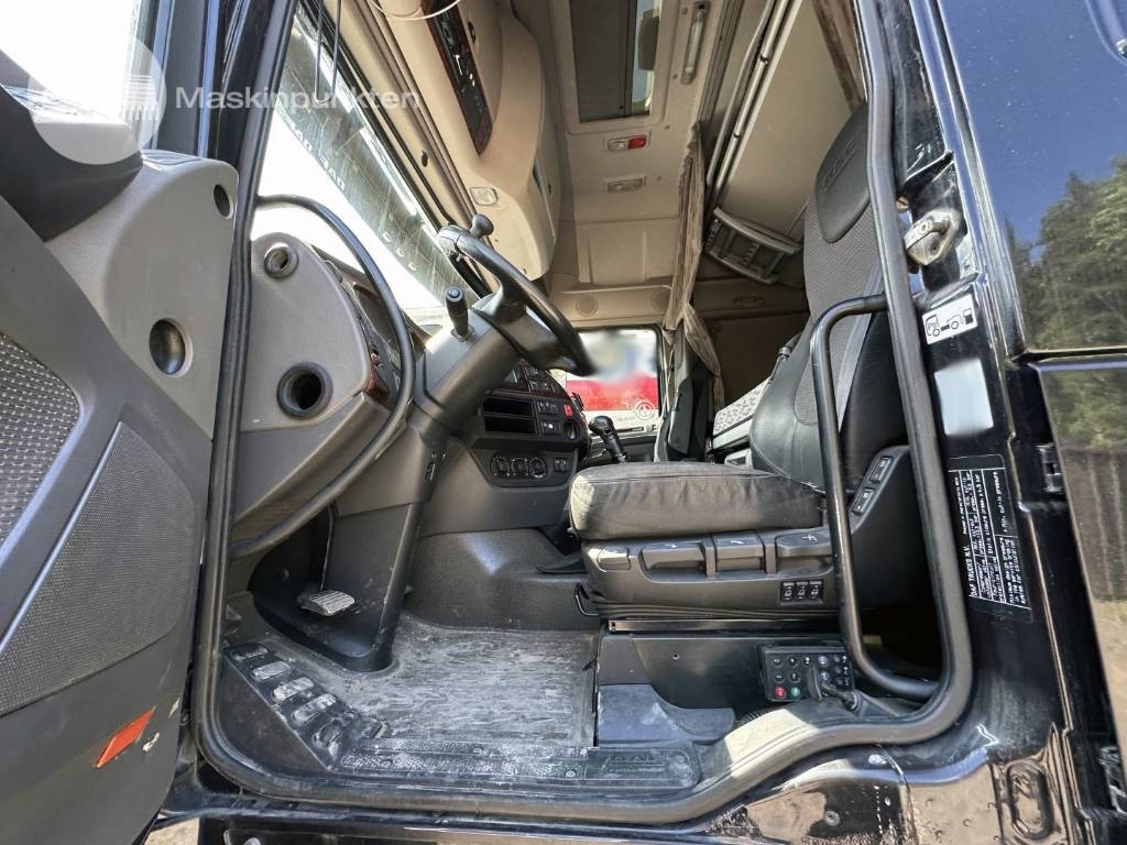 Camião chassi DAF XF 510: foto 43