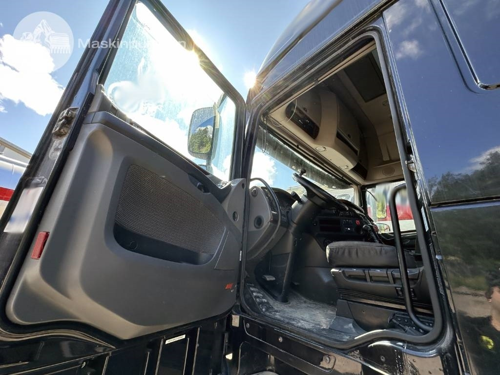 Camião chassi DAF XF 510: foto 42